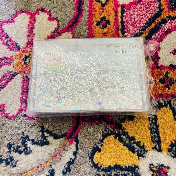 NWT Hobby Lobby Mermaid Glitter Photo Holder 6x4 - Picture 1 of 3
